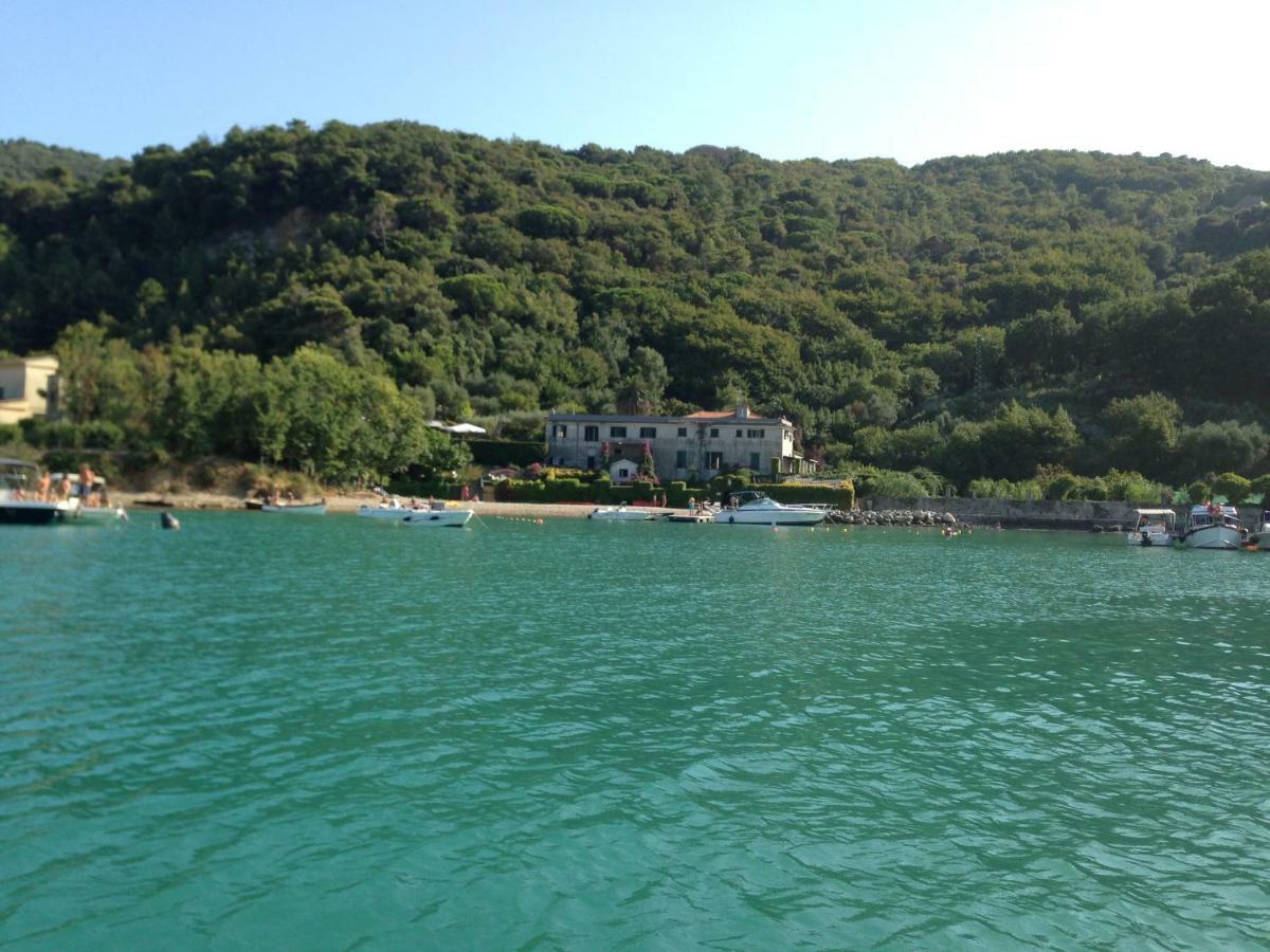 Minisuite Lerici Luaran gambar